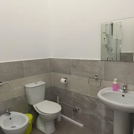 Don Camillo Guest house